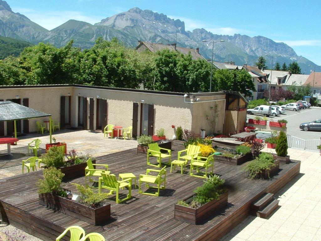 Hotel Le Connetable Saint-Bonnet-en-Champsaur Dış mekan fotoğraf