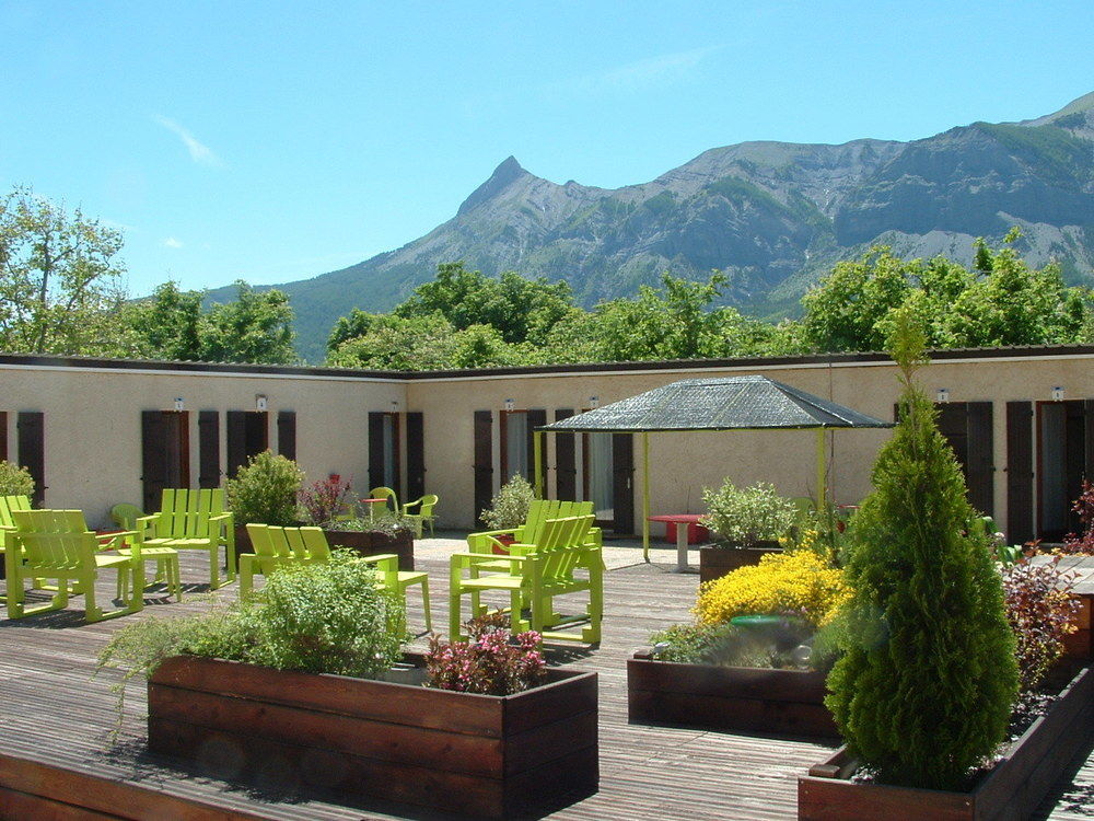 Hotel Le Connetable Saint-Bonnet-en-Champsaur Dış mekan fotoğraf
